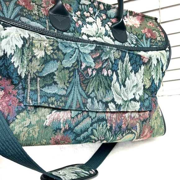 🚫SOLD! VINTAGE NWOT |•ATLANTIC•| Carry On Luggage Tapestry Floral Travel Bag - Picture 7 of 16